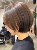 表参道白髪ぼかしウルフショートカットベージュアッシュ30代40代