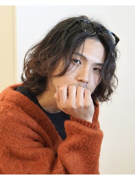 ビカム 名駅(become) 【メンズミディアム】スパイラルパーマニュアンスパーマロング