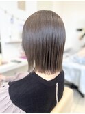 切りっぱなしボブ