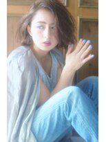 リマ(RIMA)&nbsp;かきあげ無造作Bob×パーマstyle