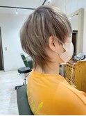 束感ナチュラルセンターパートメンズウルフショート