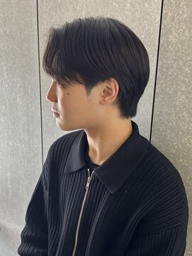 ニアウ 太田店(Niau) メンズボブセンターパートウルフニュアンスパーマ群馬太田足利