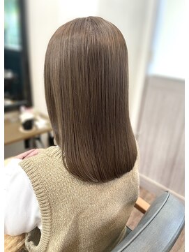 エルメ バイ アンフィー(Elme by anphi) 【Elme 八柱】シナモンベージュ×20代30代40代