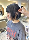 ボブ　顔周りカット　ブリーチなし　ブルー　グレー