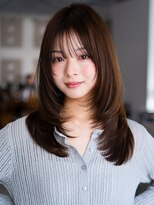 エインアンリー 明治神宮前(AIN.ANLY.)&nbsp;イメチェンミディアムレイヤーロングレイヤーカット顔周りカット