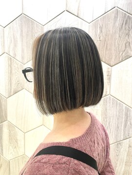 ビューティドレッセヤマノ 池袋パルコ(Beauty Dresse YAMANO) フレーミングカラー/ハイライト/ボブ/白髪ぼかし/前下がりボブ