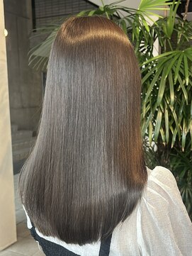 ディスイズ(thisis) 【thisis】グレージュ　韓国風/レイヤーカット