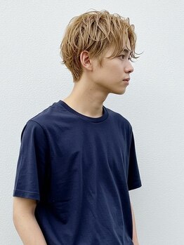メンズサロン ロラン(MEN'S SALON LORAN)の写真/髪を傷めず！ダブルカラー&ハイライトで、あなたの個性を活かすカラーへ♪