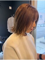 サロンプレッジエビノマル(salon PLEDGE ebinomaru) ミニボブ×ハイトーンカラー