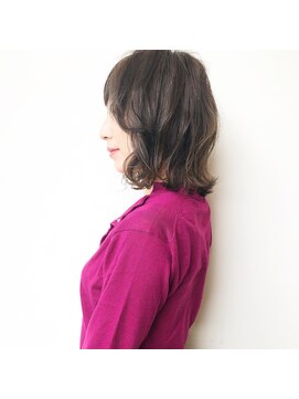 マッシュ チャヤマチ(MASHU chayamachi) ハイライト混ぜラベンダーウルフヘアー