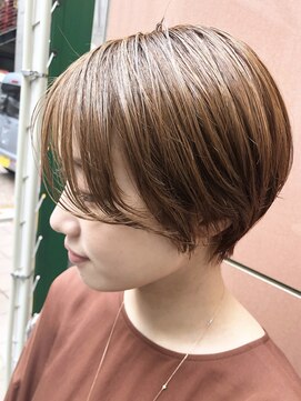 シャンプーボーイ セントラル 博多(SHAMPOO BOY central) 大人かわいい丸みショート