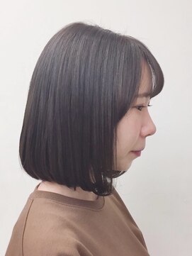 リブレ(LIBRE+hp) 《LIBRE恵比寿》うるつや 丸みスリークボブ