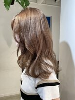 トレス(TRESS)&nbsp;オリーブベージュ　カーキグレージュ  くびれヘア　ダブルカラー