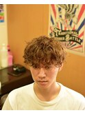 少し強めのツイストスパイラルパーマ