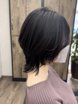 ヴィフ 大船(VIF) ウルフへア/ウルフカット/ショートヘア/ショートボブ/大船駅鎌倉