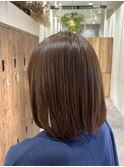 赤み消しアッシュブラウンアンドボブスタイル