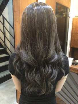 ヘアメイク デザート(HAIR MAKE DESART) 白髪ぼかしハイライト