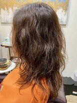 ホリスティックビューティーファミリア&nbsp;レイヤーパーマ