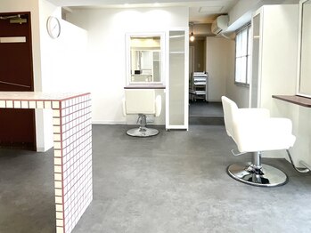 ライラ(LAILA)の写真/【大通駅：徒歩5分】マンツーマンで丁寧に施術◎ファッションと合わせて髪型をコーディネートします。