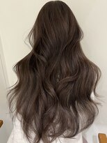 リル バイ ジルブラン(Lil by JIL BLAN)&nbsp;前髪 こなれミディ イメチェン ウェーブパーマ 韓国マッシュ