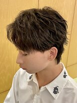 ニアウ 伊勢崎連取店(Niau)&nbsp;波巻きスパイラルパーマツイストスパイラルパーマシャドウパーマ