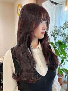 インビテーション(invitation) 韓国風レイヤーカット×ルビーボルドーカラー