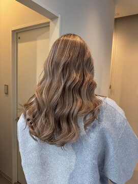 イロ(iro.) ナチュラルハイライト