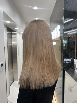 ラピス 渋谷本店(Lapis) ミルクティーベージュカラー/ケアブリーチ/髪質改善/韓国風