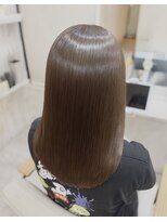 イルヘアーライラ(illu hair LILA)&nbsp;大人女性の艶感◎髪質改善カラー