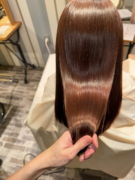 ニノット 武蔵小杉(○nino.) 着物ヘア/大人ガーリー/ダークアッシュ/似合わせカット/武蔵小杉