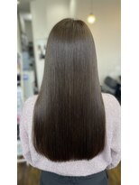 美容室 夢先案内&nbsp;ブリーチなしのワンカラーでできる透明感オリーブカラー