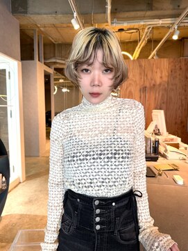 イトシテ デザインカラー+マッシュショート