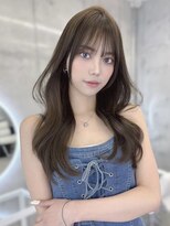 フォンズ(FONS)&nbsp;透明感オリーブグレージュ/くびれヘア顔周りカット/表参道/学割