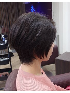 アライブ(ALIVE) ショートボブスタイル