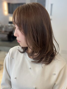 リアンバイアリュール(Lian by Allure) レイヤーカットハッシュカット髪質改善顔周り前髪ボブブリーチ