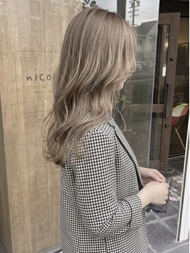 ニコリヘアワークス(nicori hair works) ロング×ナチュラルアッシュブロンド2