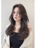 《韓国風ヘア》前髪長めのセンターパート顔まわりロングレイヤー