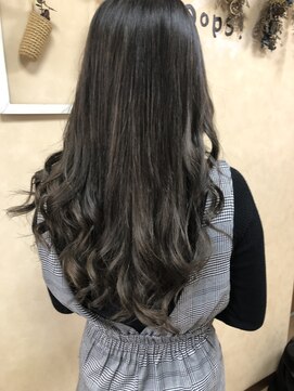 ヘアーメイク ウープス(hair make Oops!) HUEGLOSS