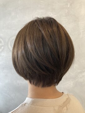 キナリ(KINARI) 前下がりショートボブ