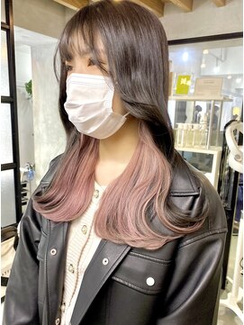 サクラ オモテサンドウ(SAKURA) 色落ちが綺麗なインナーカラーピンクベージュ