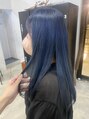 リンダ(LINDA)&nbsp;ブリーチ歴有り。青を入れて色が抜ける間も楽しめる様に♪