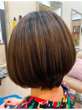 トウカ 船橋駅前店(TOUKA) 【白髪ぼかし】髪質改善/ナチュラルハイライト/大人ショート