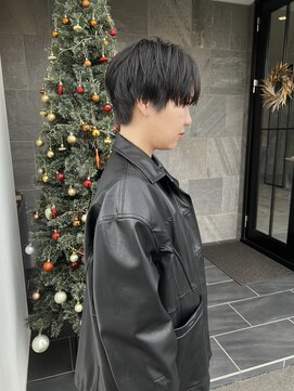 メゾン アヴァロ(Maison Avallo) 黒髪のコンパクトタイトショート