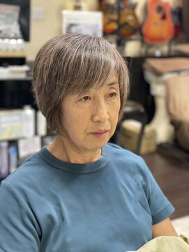 美容室 スピリチュアル ハート(SPIRITUAL HEART) グレイショート