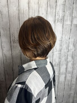 ビューティドレッセヤマノ 池袋パルコ(Beauty Dresse YAMANO) 【ショート】【ハイライト】【白髪ぼかし】