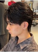 センターパートシースルー毛流れフェザーパーマ大人ヘア韓流