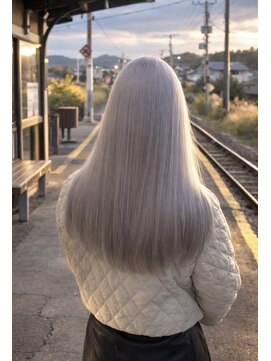 リアンドコー(Re&co) mai/ホワイトカラー/ケアブリーチ/ブロンド