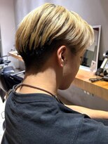 ナチュラル ヘアーデザイニング(Natural hair designing) ハイトーンで差がつく。刈り上げマッシュ/韓国メンズヘア/モテ髪