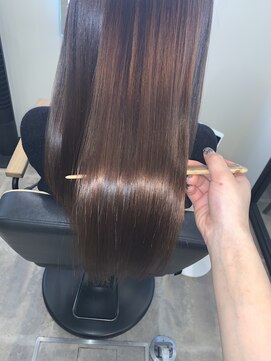 アールサロン アオヤマ(Rr SALON AOYAMA) ツヤツヤsilica