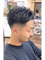 フェアスティックリヒト(VERSTECK Licht) 20代30代40代50代ビジネスマンのロースキンフェード